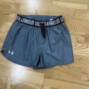 UNDER ARMOUR RUNNING SHORTS